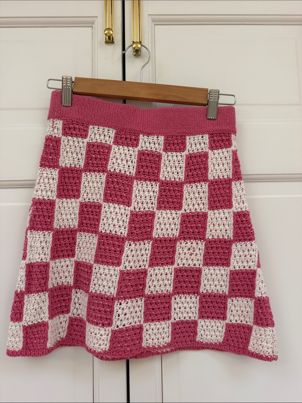 Frankies Bikinis Pink and White Crochet Checkered A-Line Skirt